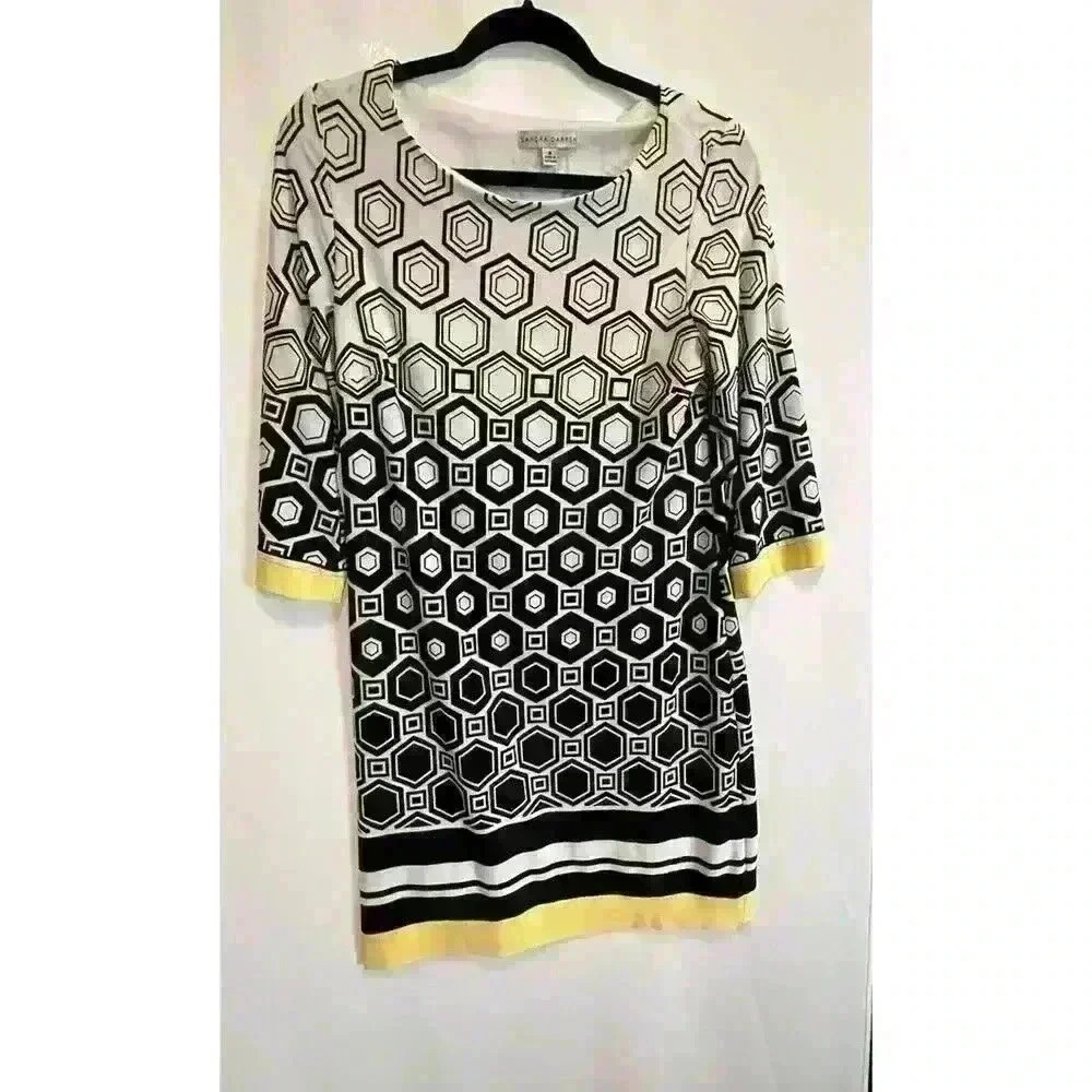 Sandra Darren Shift Dress Black White Geometric Honeycomb Women Size 8